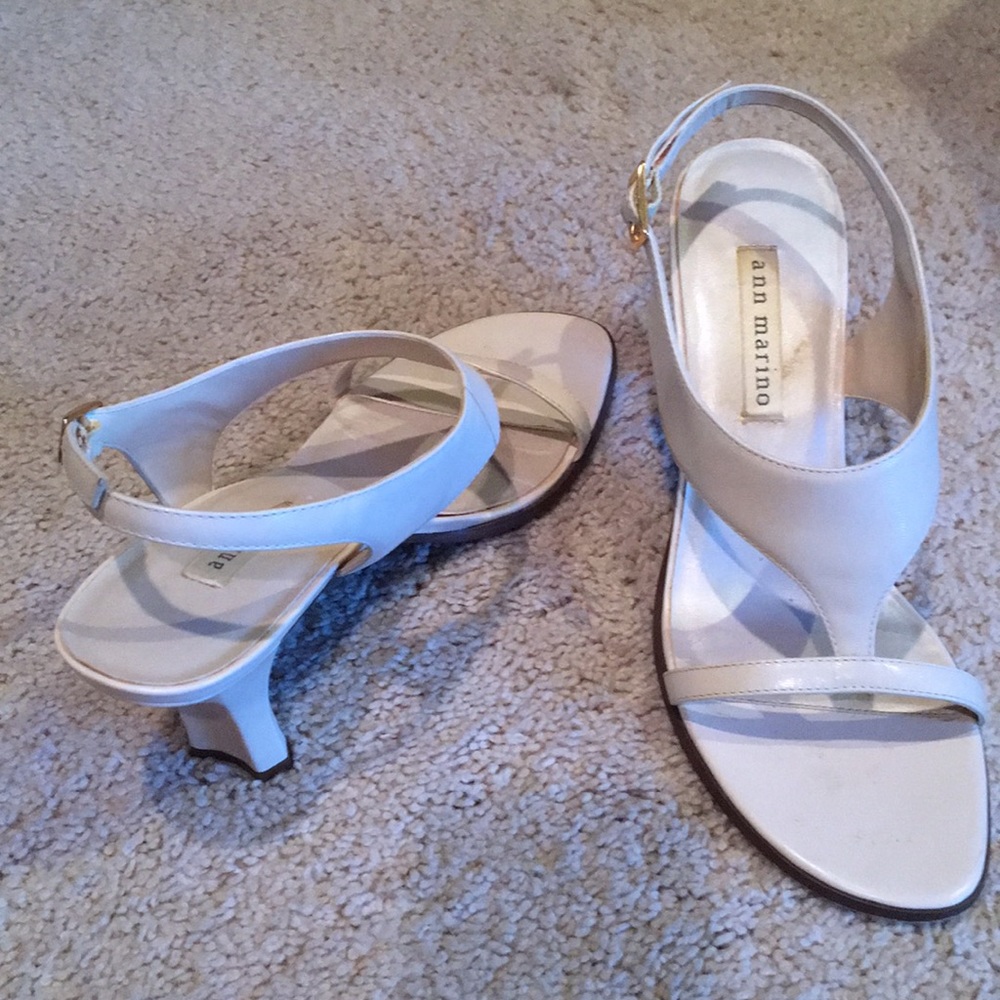 Shoes short heel